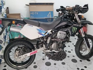 kawasaki-d-tracker-250-d2