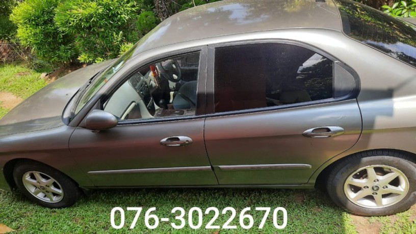 hyundai-sonata-2004-big-0