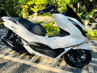 honda-pcx-125-2022