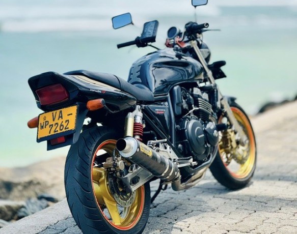 honda-cb4-registered-big-1