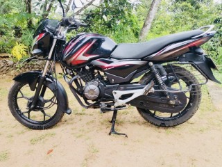 bajaj-discover-100m-2015