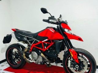 ducati-hypermotard-950-2020