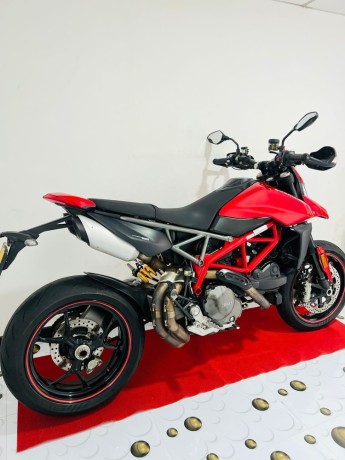 ducati-hypermotard-950-2020-big-1