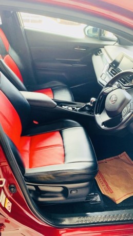 toyota-chr-ngx-10-2018-big-4
