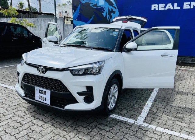 toyota-raize-g-grade-2025-big-3