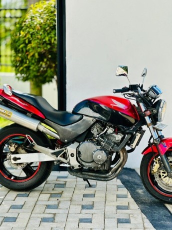 honda-hornet-250-2020-big-0