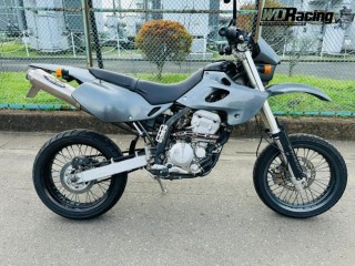 suzuki-sb-tracker-250
