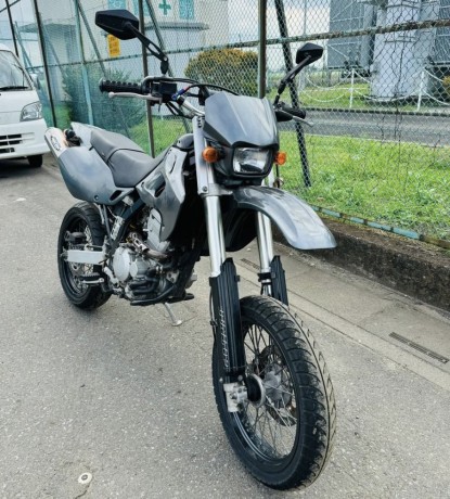 suzuki-sb-tracker-250-big-2