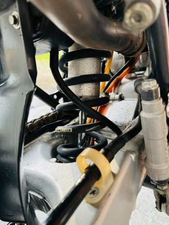 kawasaki-d-tracker-250-d2-big-4