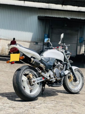honda-hornet-250-2013-big-1