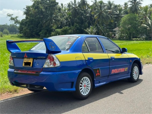 mitsubishi-lancer-ck1-efi-big-3