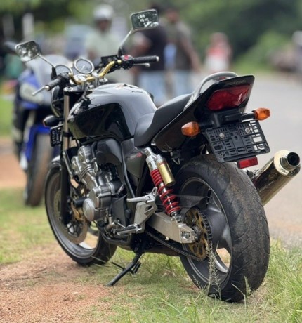 honda-cb4-revo-big-4