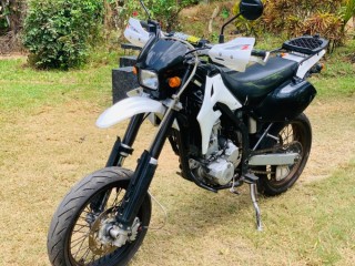 kawasaki-d-tracker-250-d2