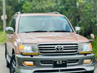 toyota-landcruiser-shara-100-series
