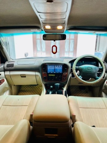 toyota-landcruiser-shara-100-series-big-4