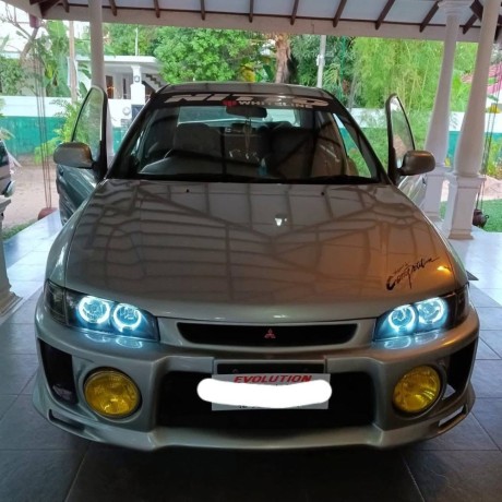 mitsubishi-lancer-ck2-big-0