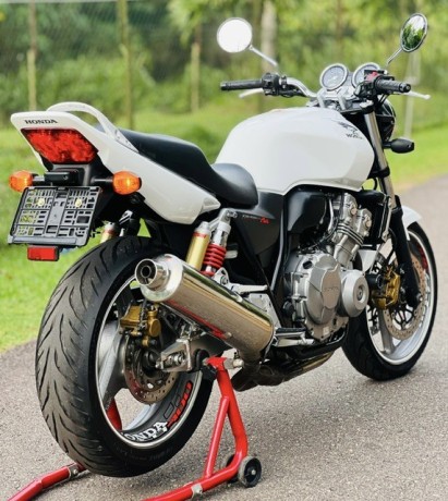 honda-cb400-big-3