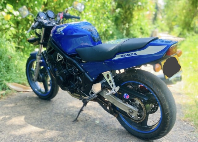 honda-cb4-big-1