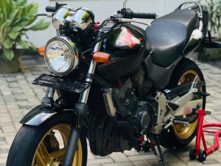 honda-hornet-250-ch140-f7