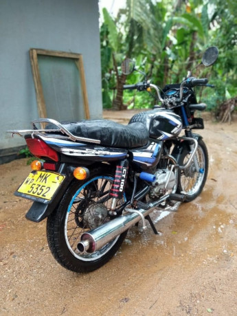 bajaj-ct100-2005-big-3