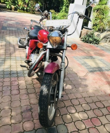 magna-daelim-125-big-2
