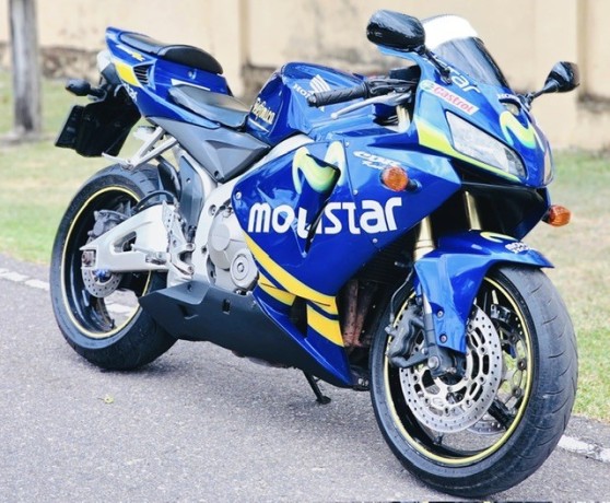 honda-cbr-600-genuine-registered-big-4