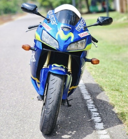 honda-cbr-600-genuine-registered-big-2