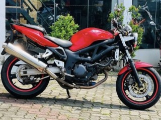 suzuki-sv-400