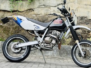 suzuki-djebel-xc-250-registered
