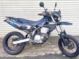 suzuki-sb-tracker-300