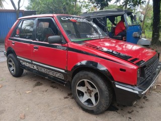 daihatsu-charade