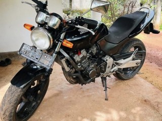 honda-hornet-250-ch115