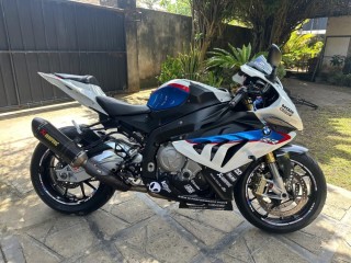 bmw-s1000rr-2014