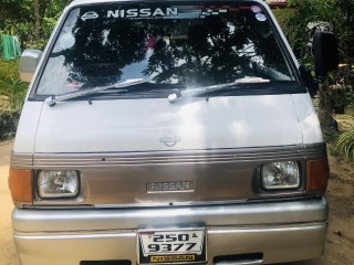 nissan-vanette