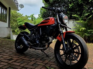 ducati-scrambler-sixty2-2018