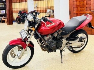 honda-hornet-250-ch110