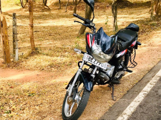 bajaj-discover-125-2017