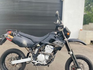 kawasaki-d-tracker-250-d2