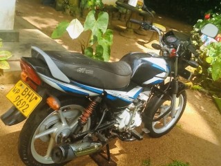 bajaj-ct100-2019