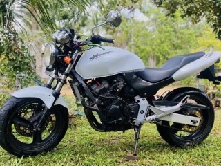 honda-hornet-ch115