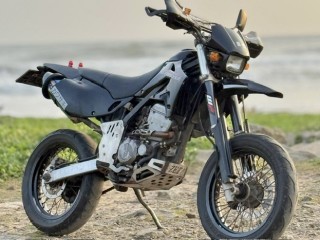 kawasaki-d-tracker-250-d2