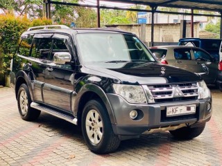mitsubishi-montero-2008