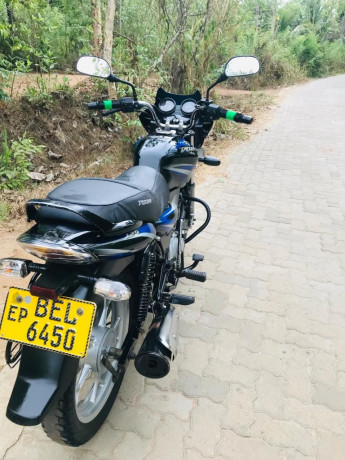 bajaj-discover-125-2016-big-4