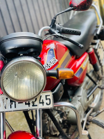 hero-honda-cd-dawn-2007-big-1