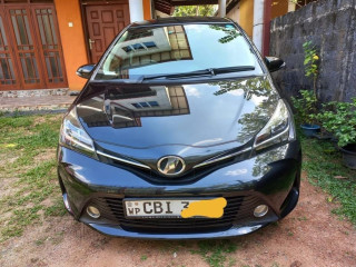 toyota-vitz-2016