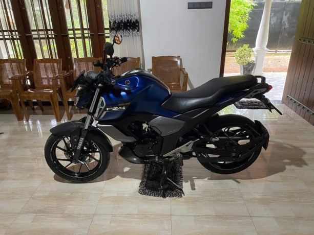 yamaha-fz-v3-2019-big-2