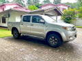 toyota-hilux-2008-small-1