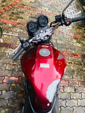 honda-hornet-ch150-big-4