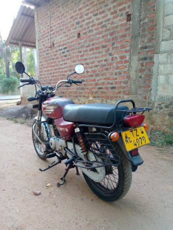bajaj-boxer-2007-big-3