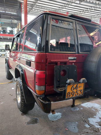 toyota-landcruiser-1995-big-2